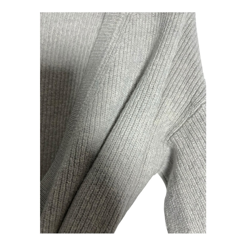 Wilfred Free Light Gray Knit wrap shirt - casual top - Size M - Picture 4 of 5